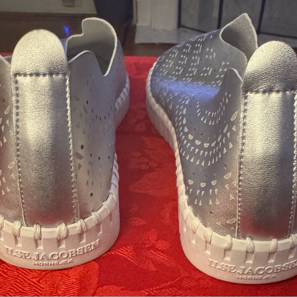 Ilse Jacobsen Kids Silver Slip-On Shoes